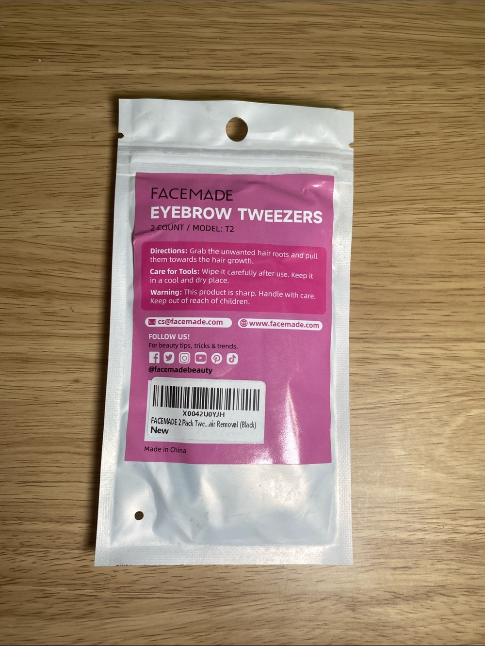 Pink Eyebrow Tweezers - Precision 2-Count